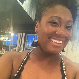 Meet your Posher, Karlene